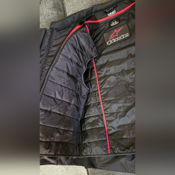 Motorcycle Riding Jacket - Picture 6 of 11